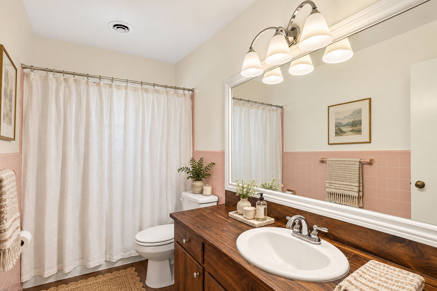 virtually staged: shared bathroom