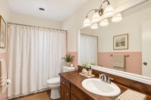 virtually staged: shared bathroom