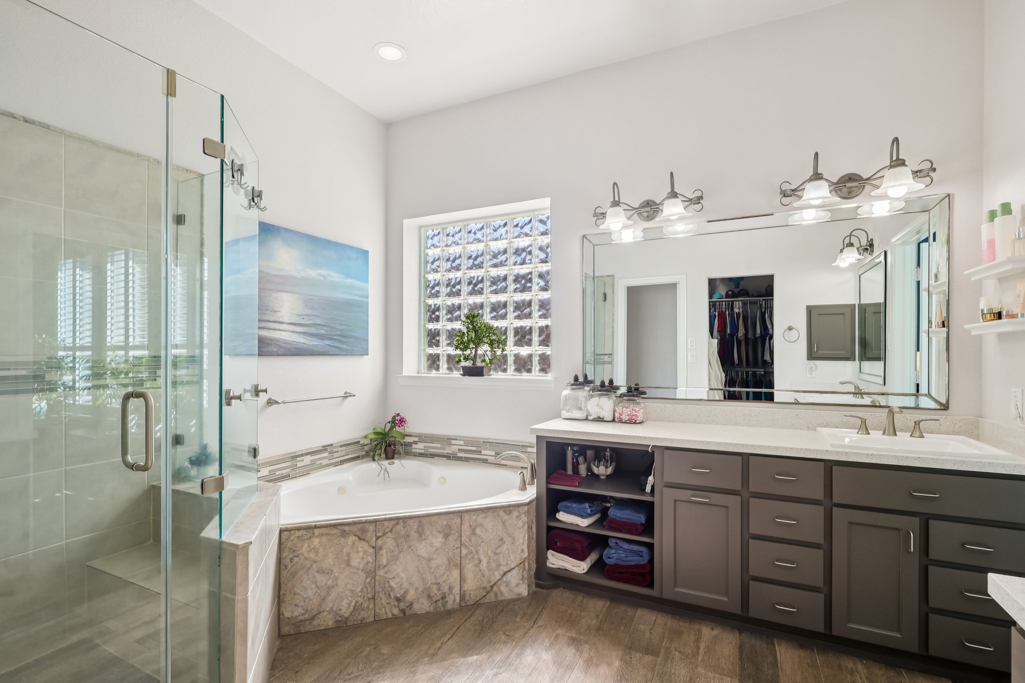 Ashe Creek Dr-L1301-040.jpg