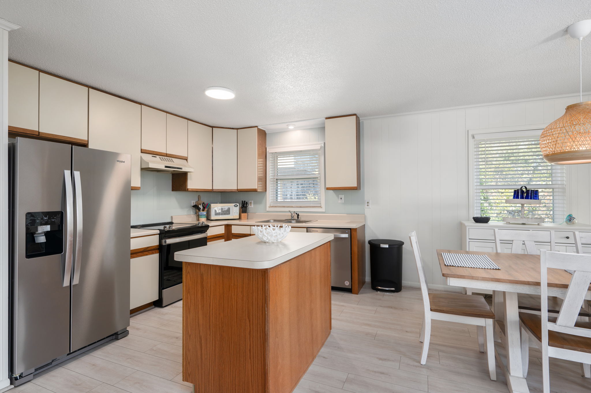 3205-S-Wrightsville-Ave-Kitchen-V2