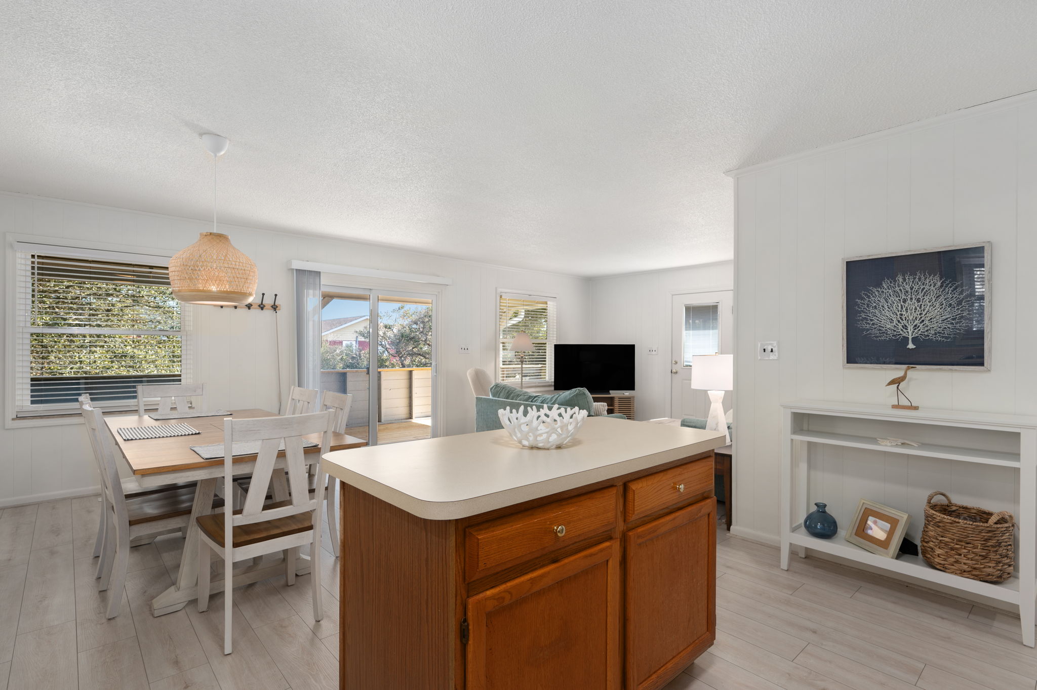 3205-S-Wrightsville-Ave-Kitchen-V5