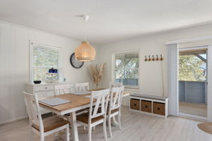 3205-S-Wrightsville-Ave-Dining