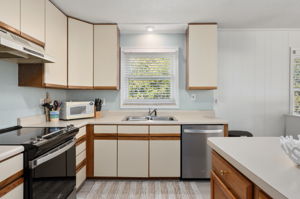 3205-S-Wrightsville-Ave-Kitchen-V3