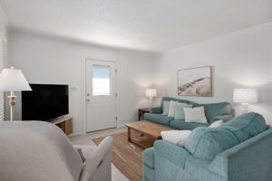 3205-S-Wrightsville-Ave-Living-V4