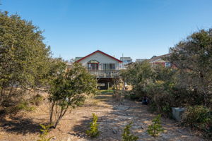 3205-S-Wrightsville-Ave-Rear-Deck-View