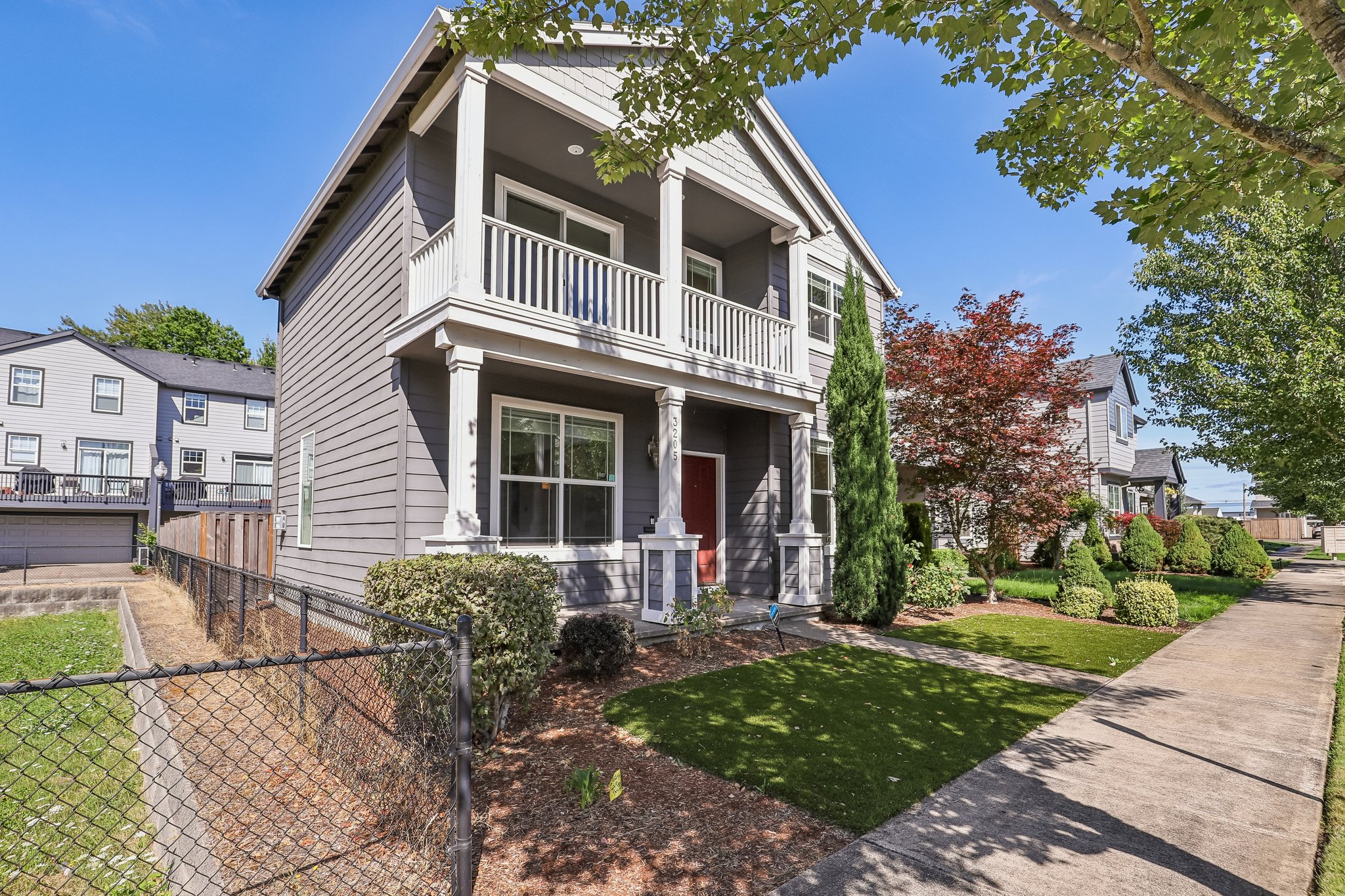 SE White Oak Ave-S1108-002.jpg