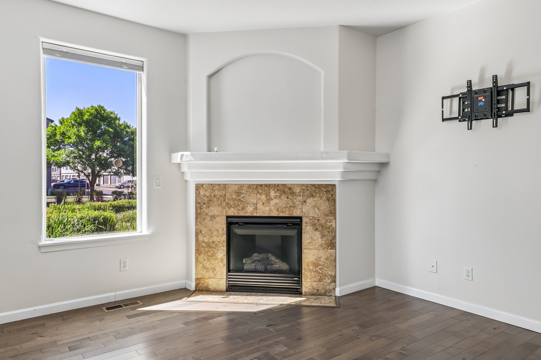 SE White Oak Ave-S1108-015.jpg