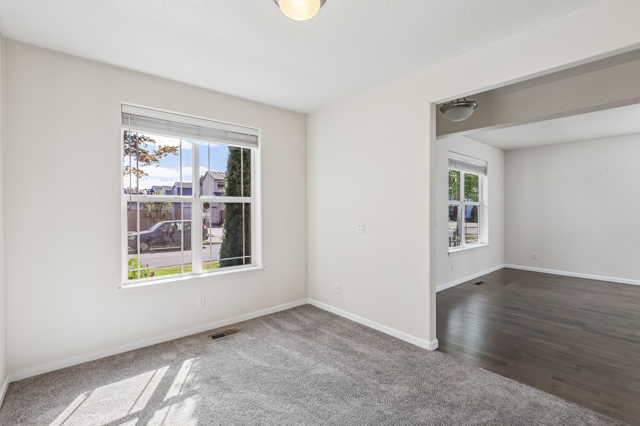 SE White Oak Ave-S1108-031.jpg