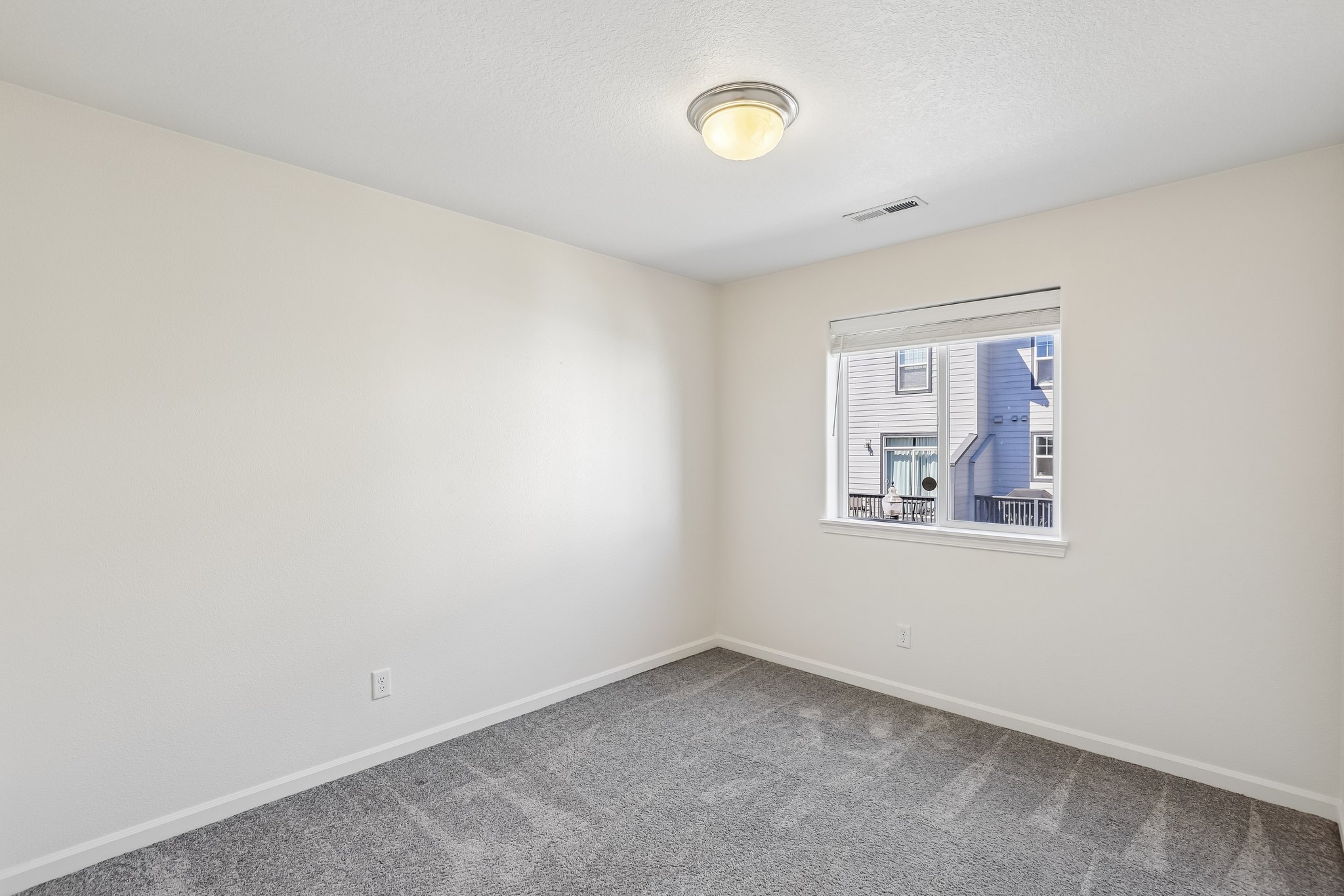 SE White Oak Ave-S1108-055.jpg