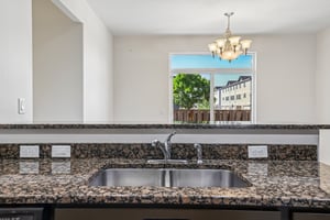 SE White Oak Ave-S1108-026.jpg
