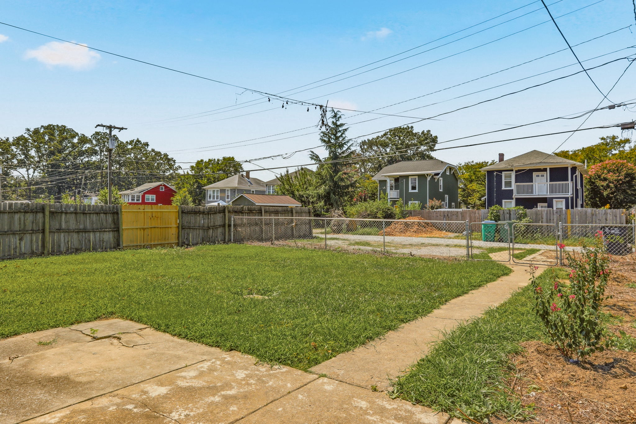 26-Patio and Backyard