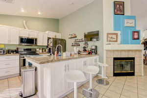 Atwater Dr-011