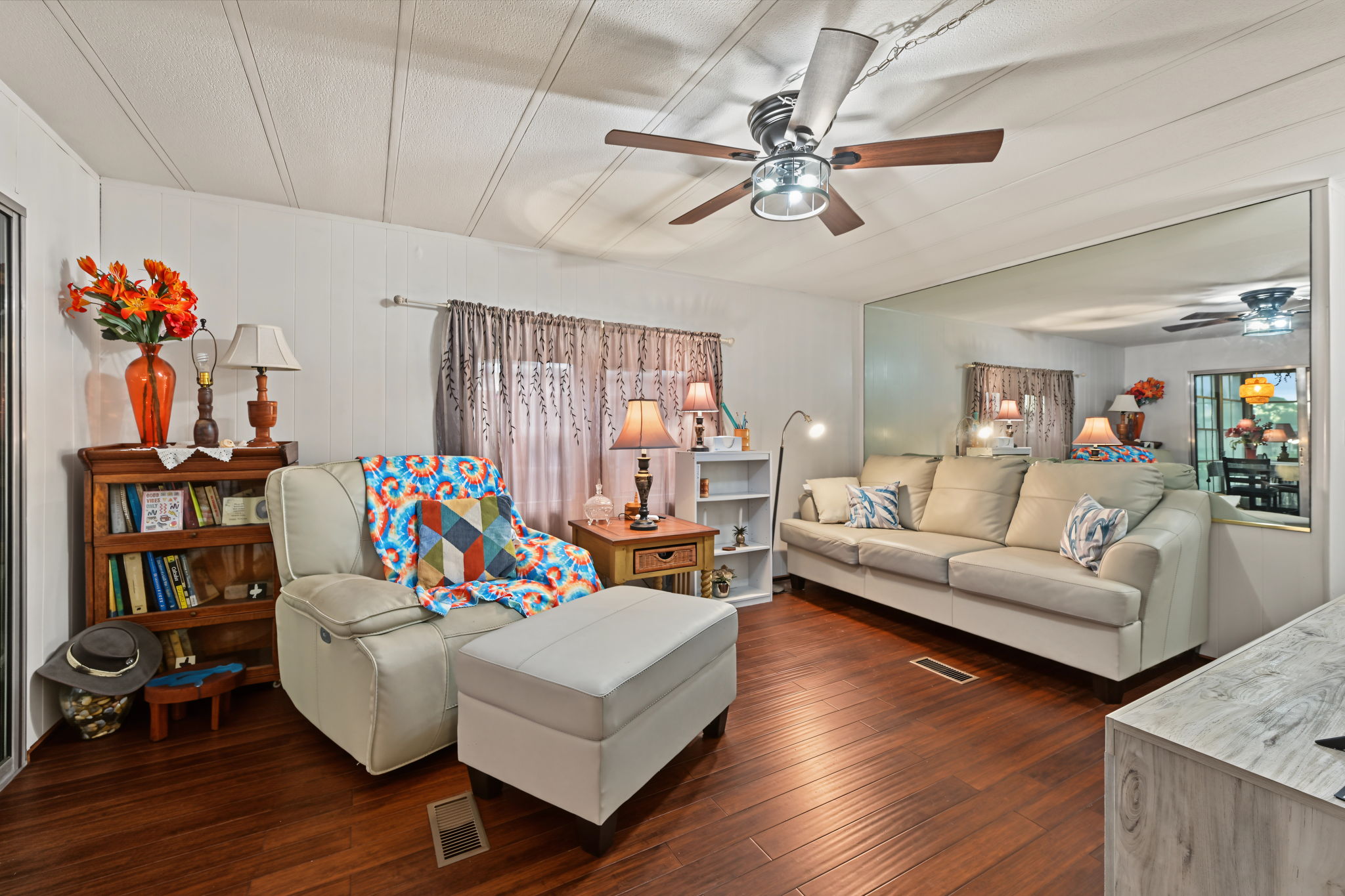 Living Room4