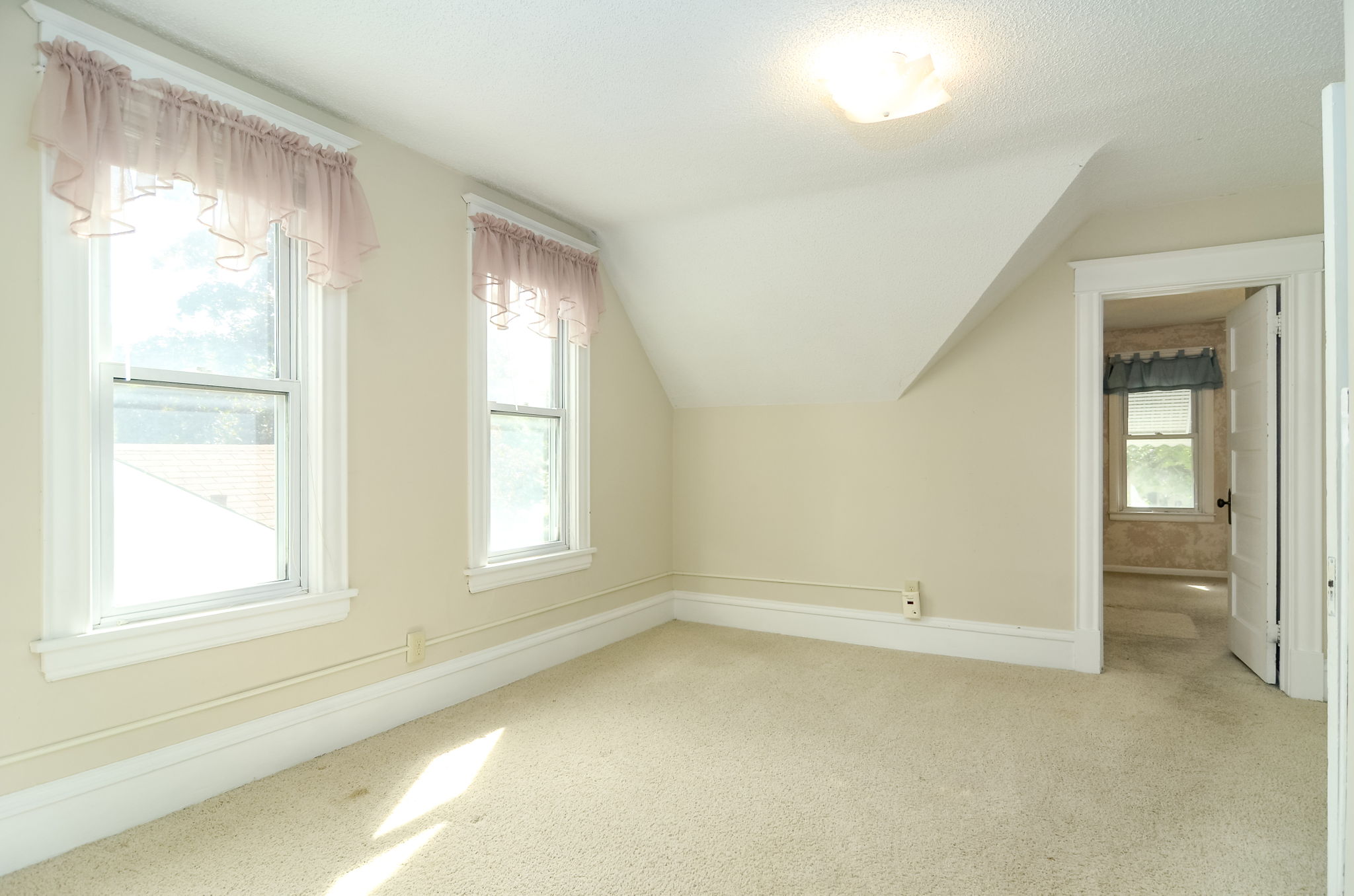  3208 East 25th Street, Minneapolis, MN 55406, US Photo 28
