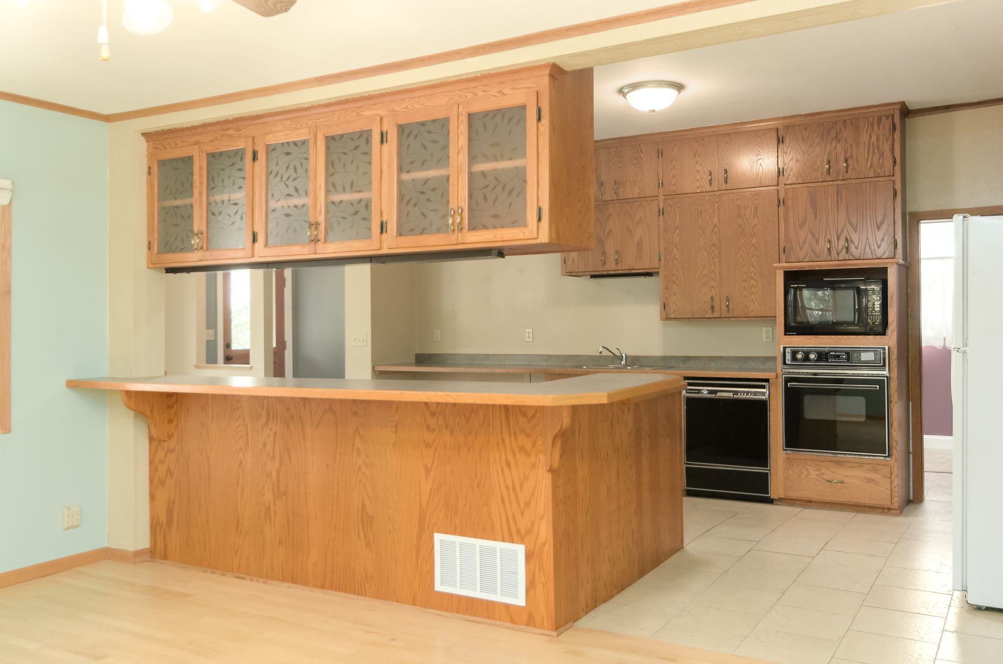  3208 East 25th Street, Minneapolis, MN 55406, US Photo 16