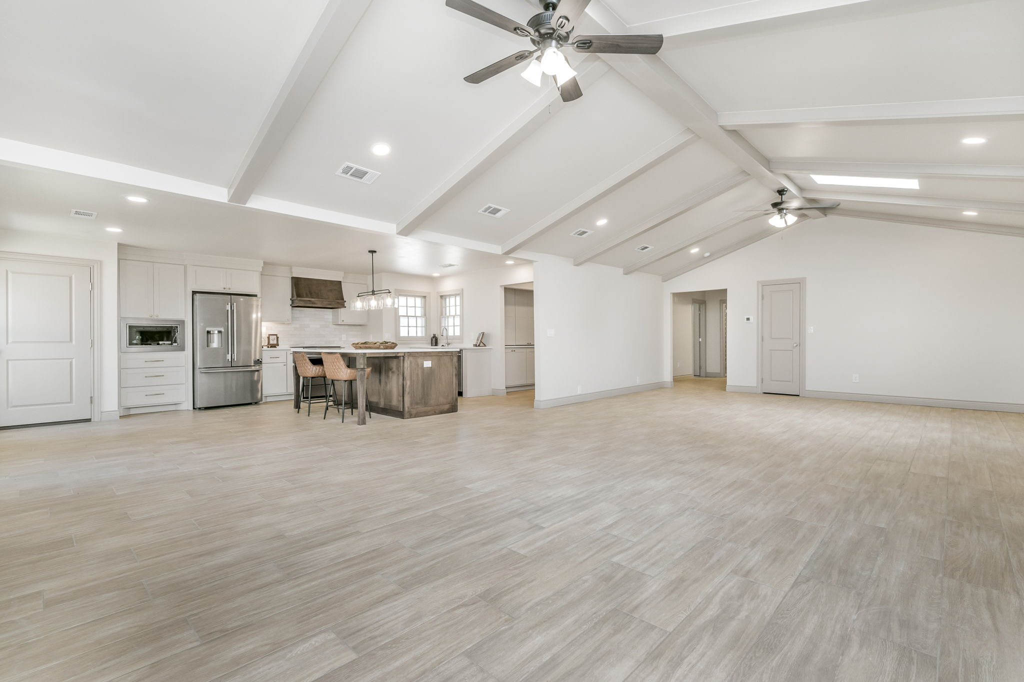 3208 S Austin St 13