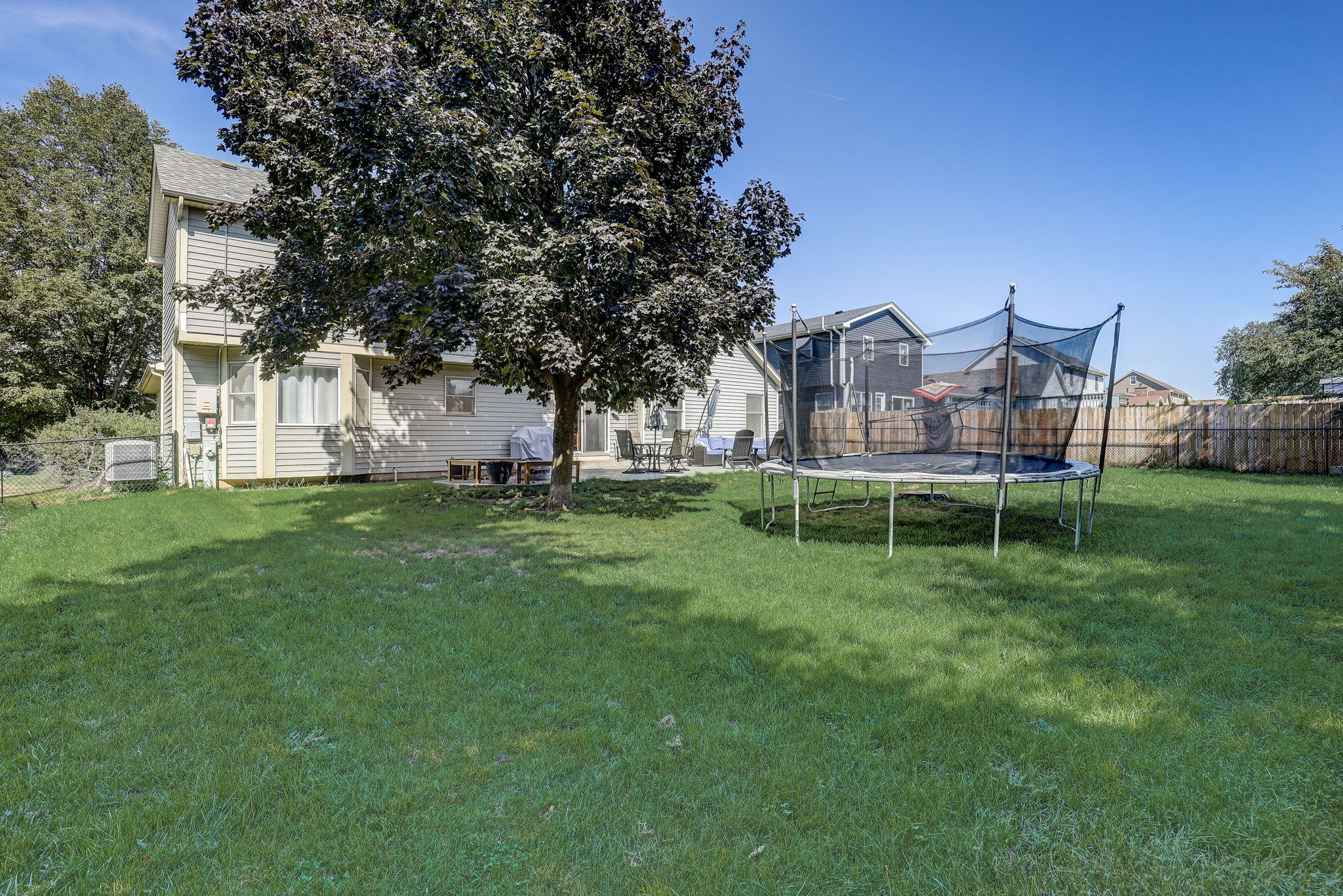 W Brenton Dr-065