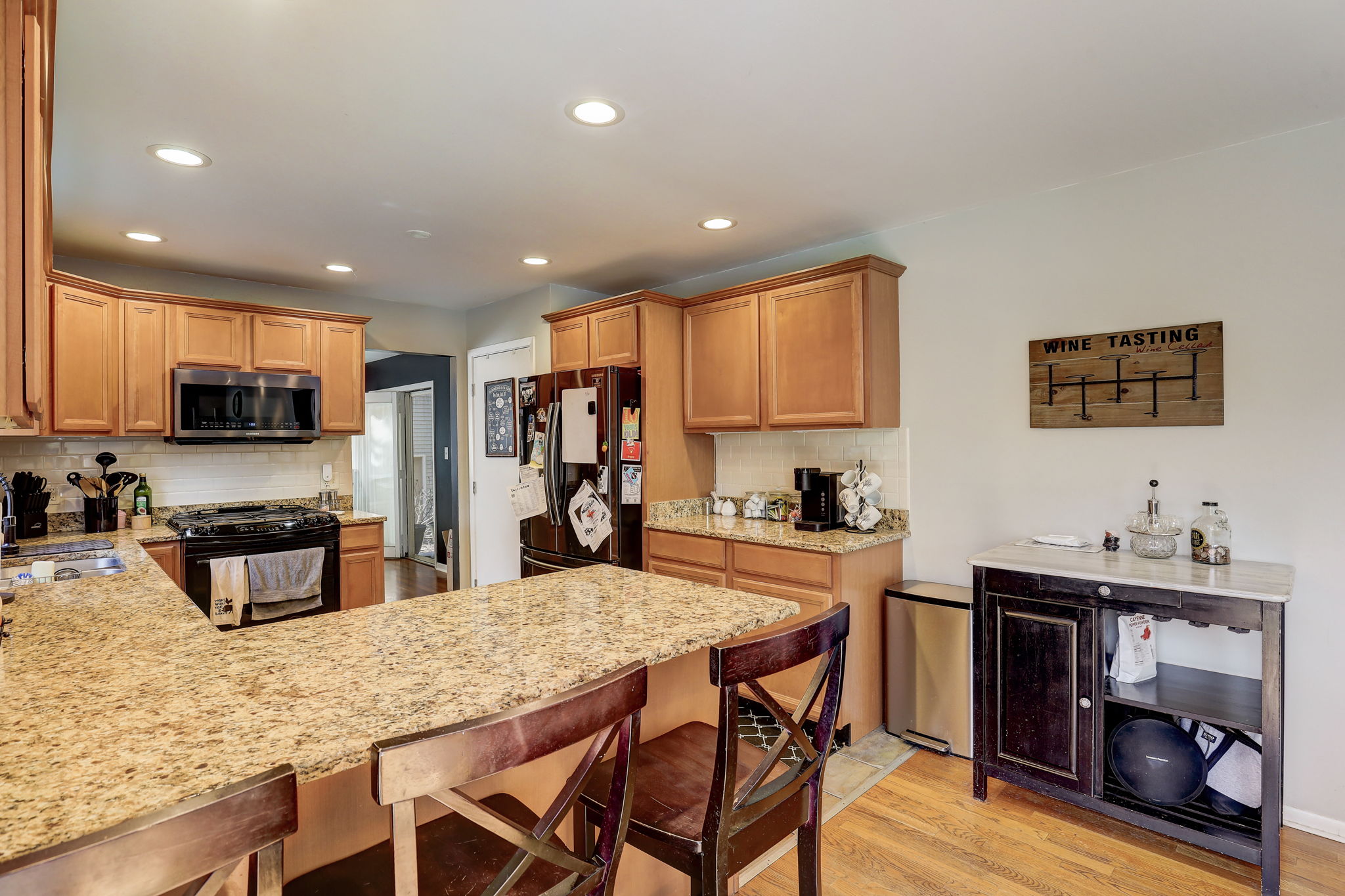 W Brenton Dr-016