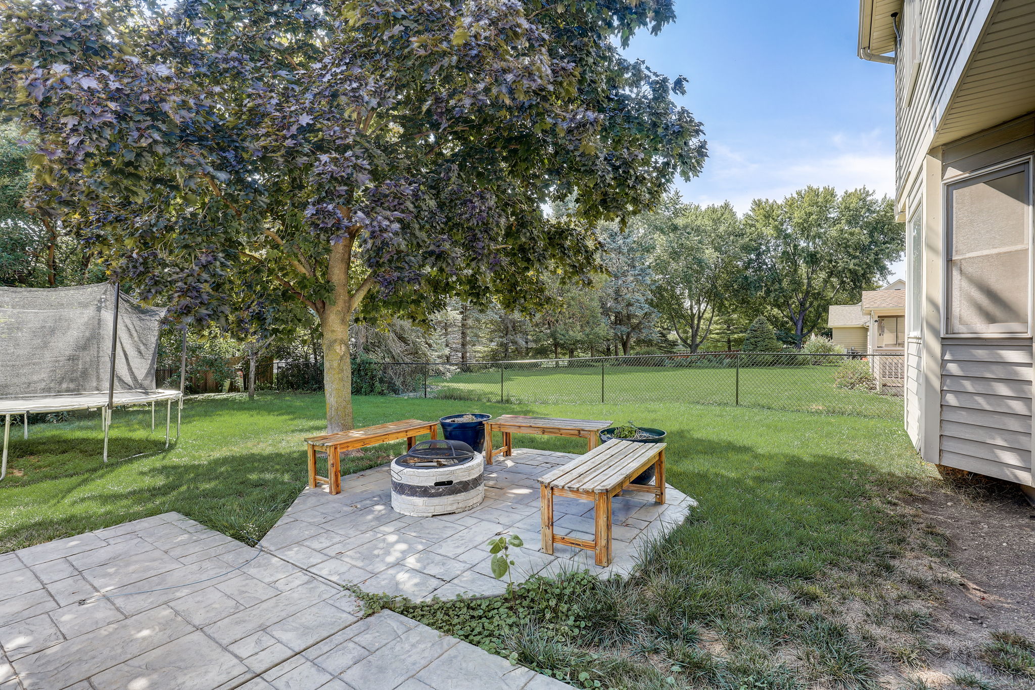 W Brenton Dr-061