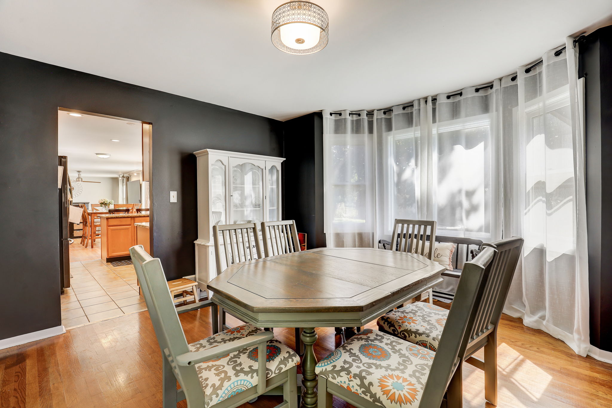 W Brenton Dr-024