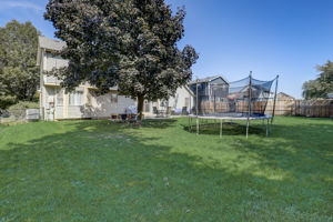 W Brenton Dr-065