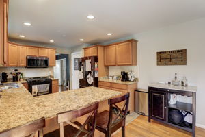 W Brenton Dr-016