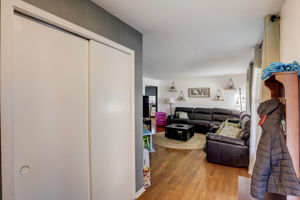 W Brenton Dr-051