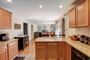 W Brenton Dr-021