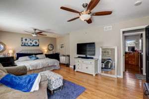 W Brenton Dr-042