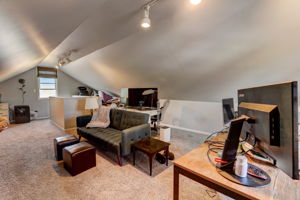 W Brenton Dr-039