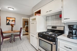 Wendhurst Ave-020.jpg