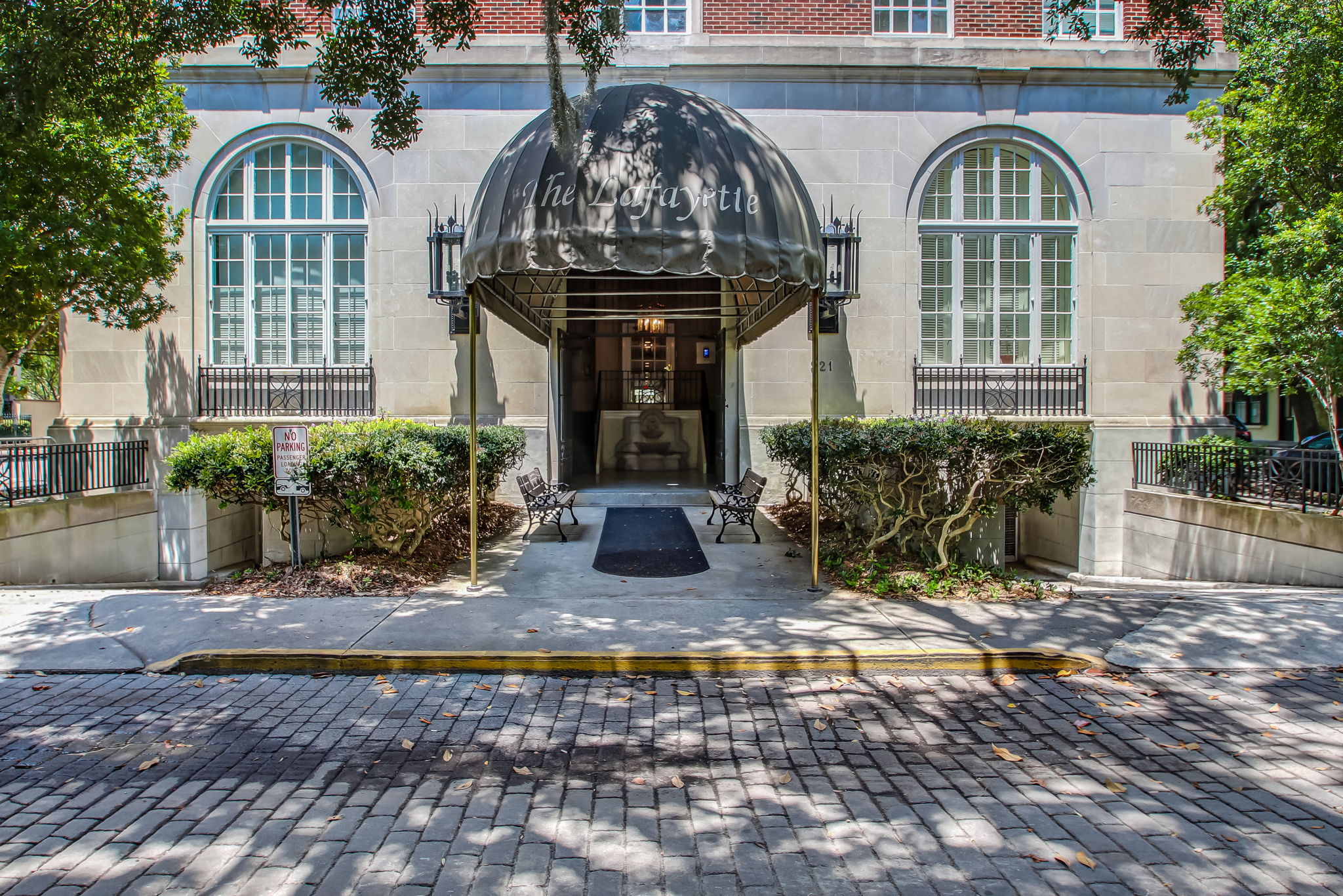 321 Abercorn St Unit 302, Savannah, GA 31401 Southern Aspects Photography