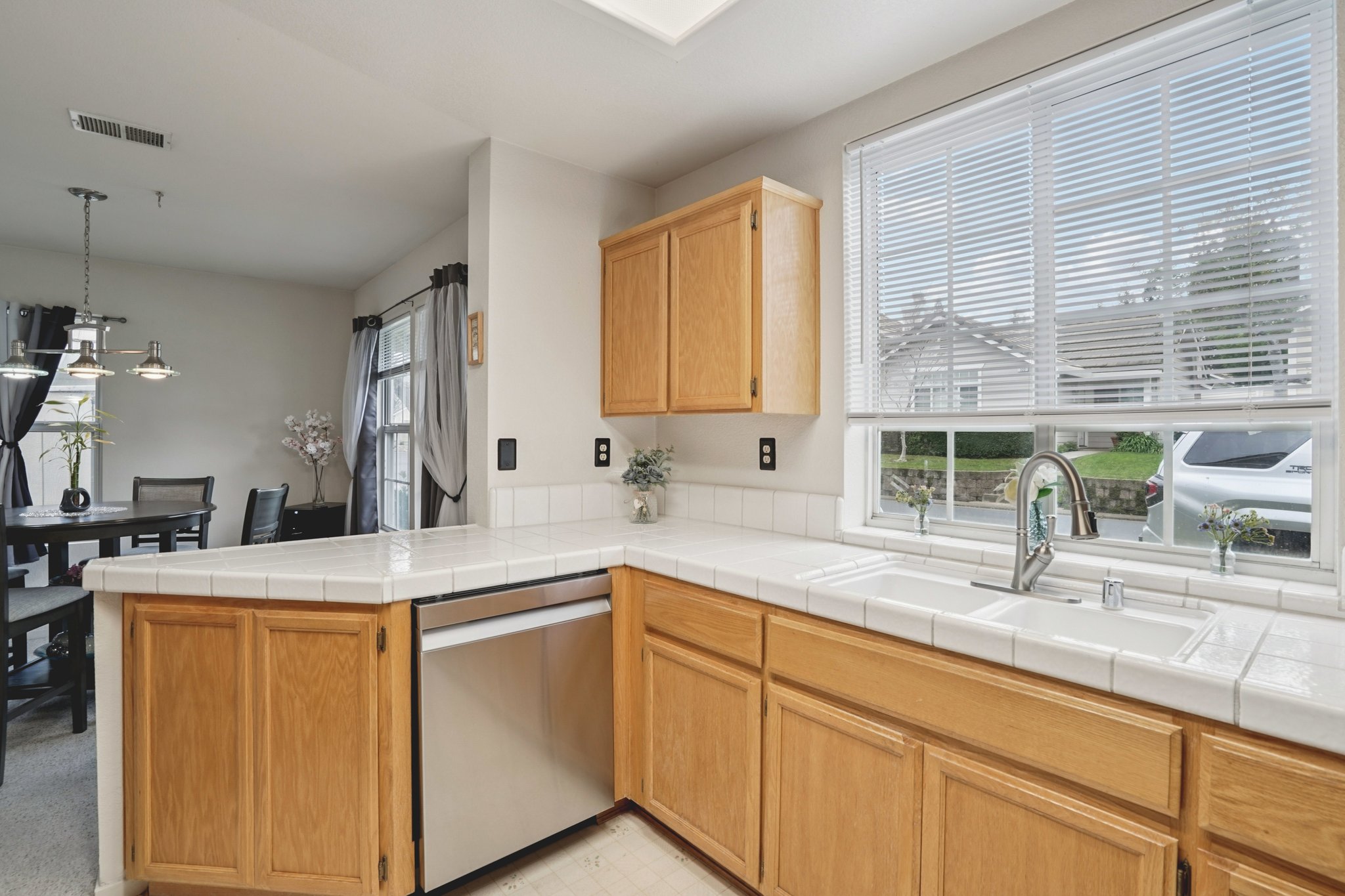 Baird Dr-S0601-017.jpg