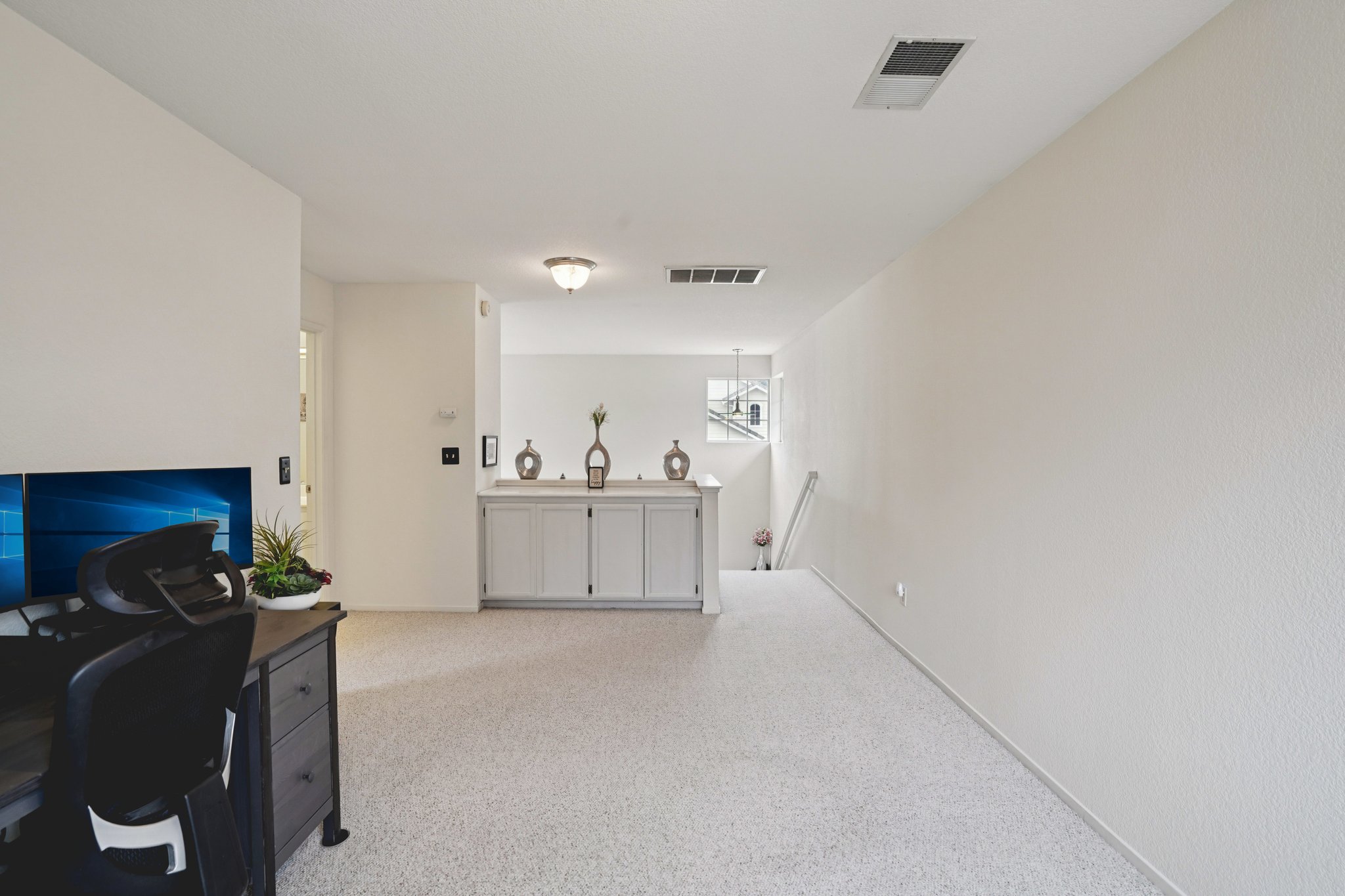 Baird Dr-S0601-027.jpg