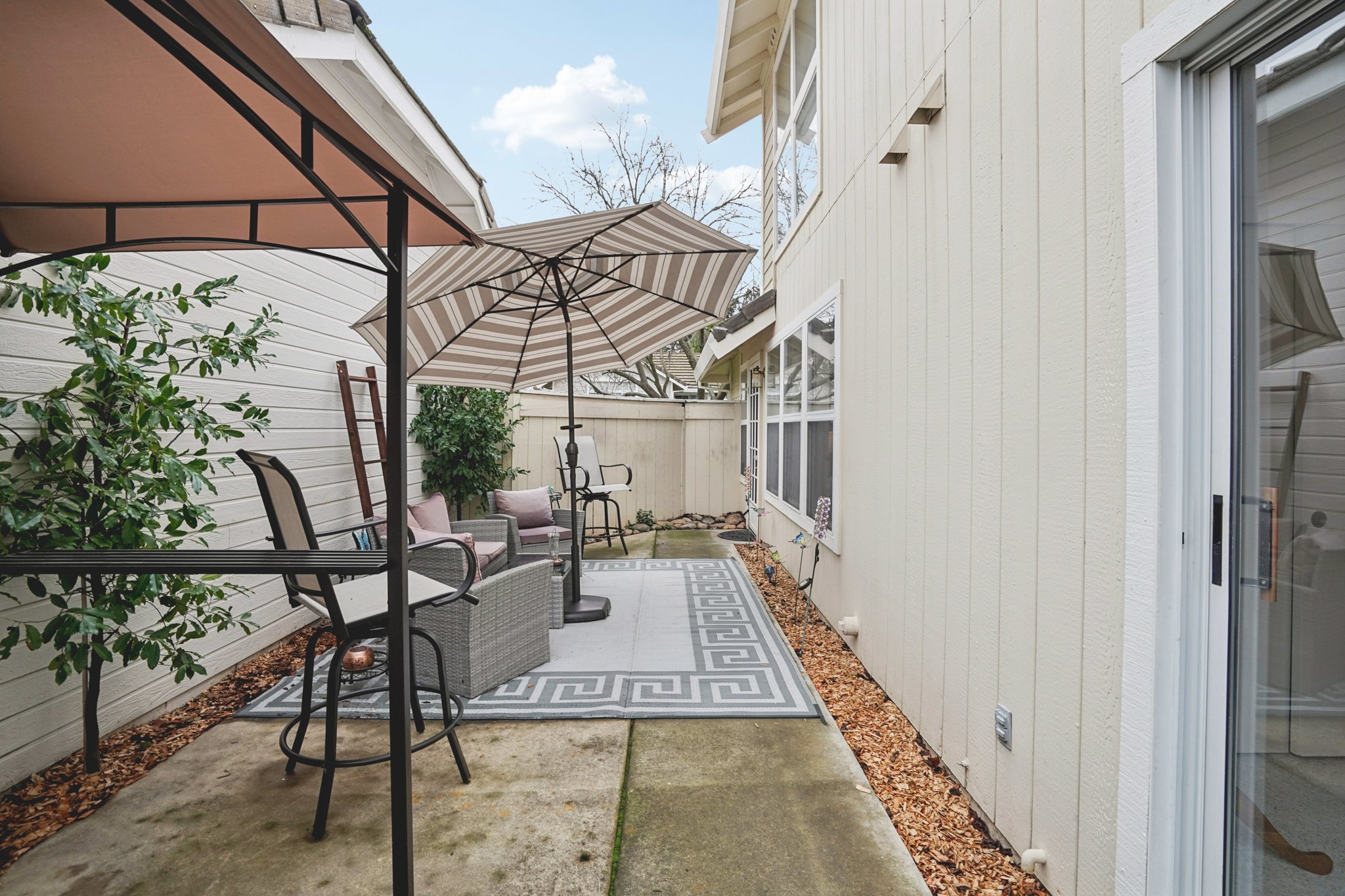 Baird Dr-S0601-034.jpg