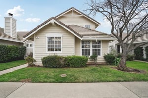 Baird Dr-S0601-001.jpg