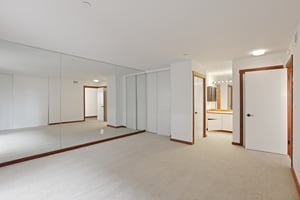 Broadway a2-S0106-023.jpg