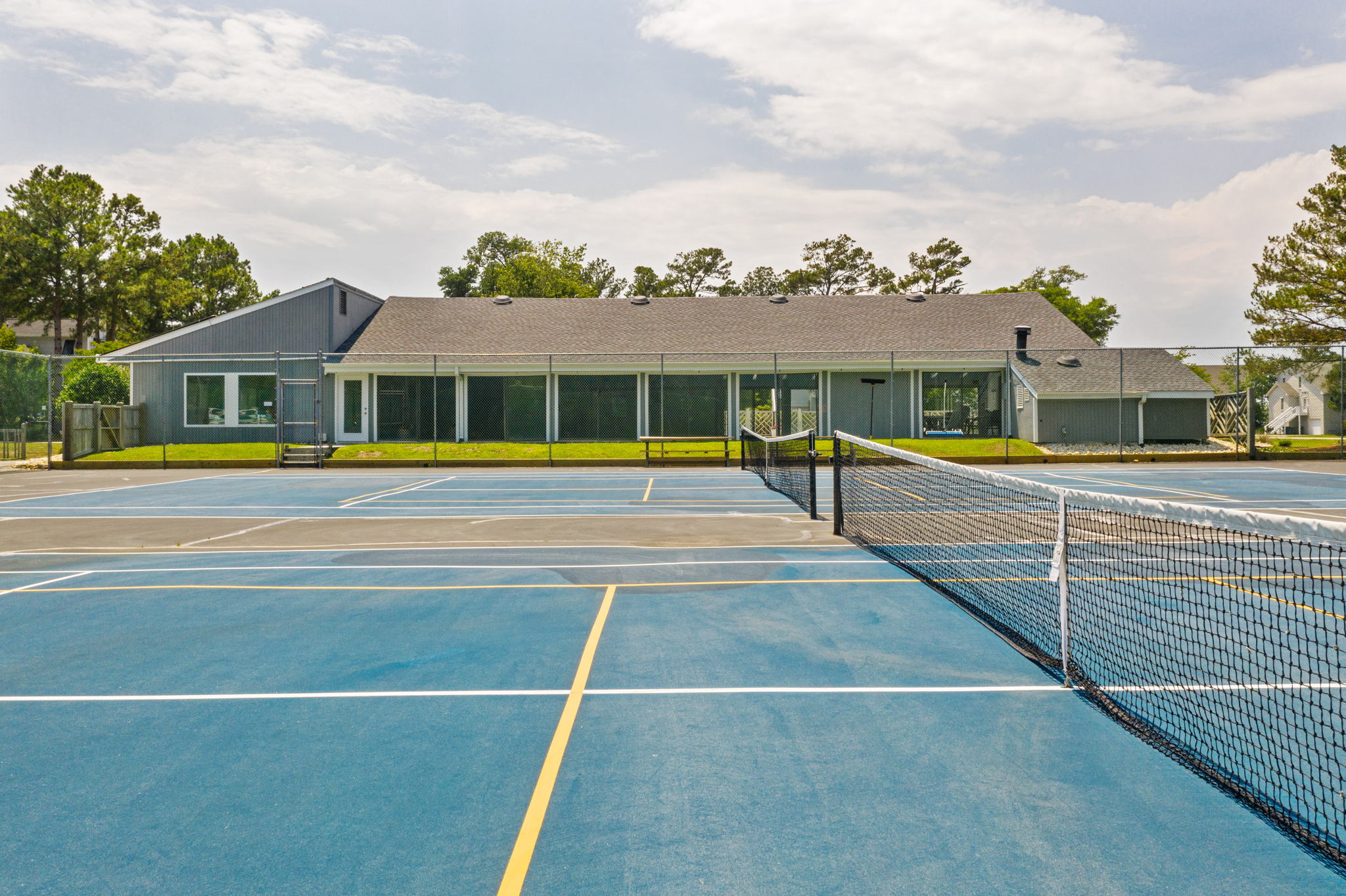 321 Cape Lookout Loop, Emerald Isle, NC 28594, USA Photo 63