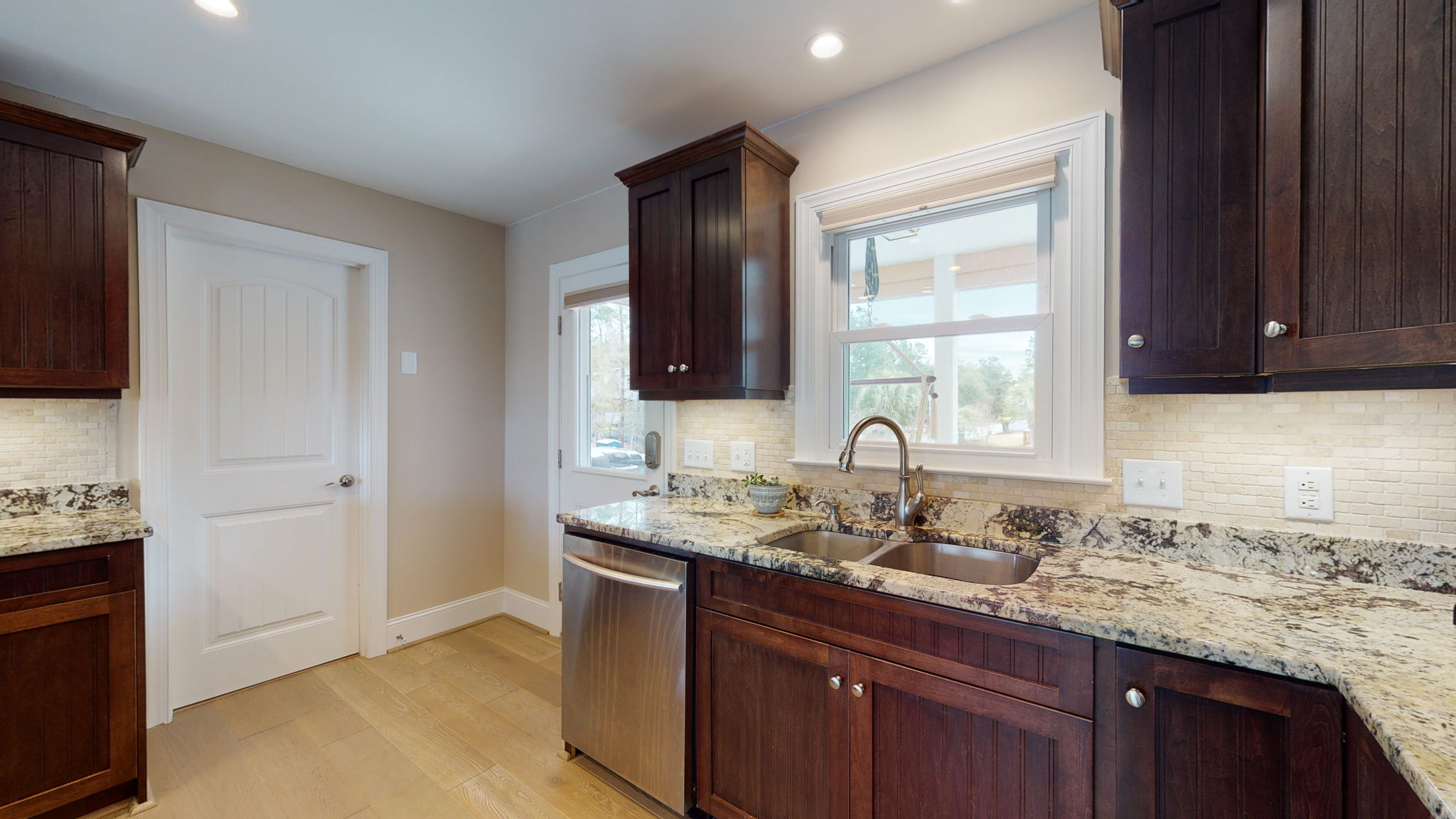 321 Cape Lookout Loop, Emerald Isle, NC 28594, USA Photo 26