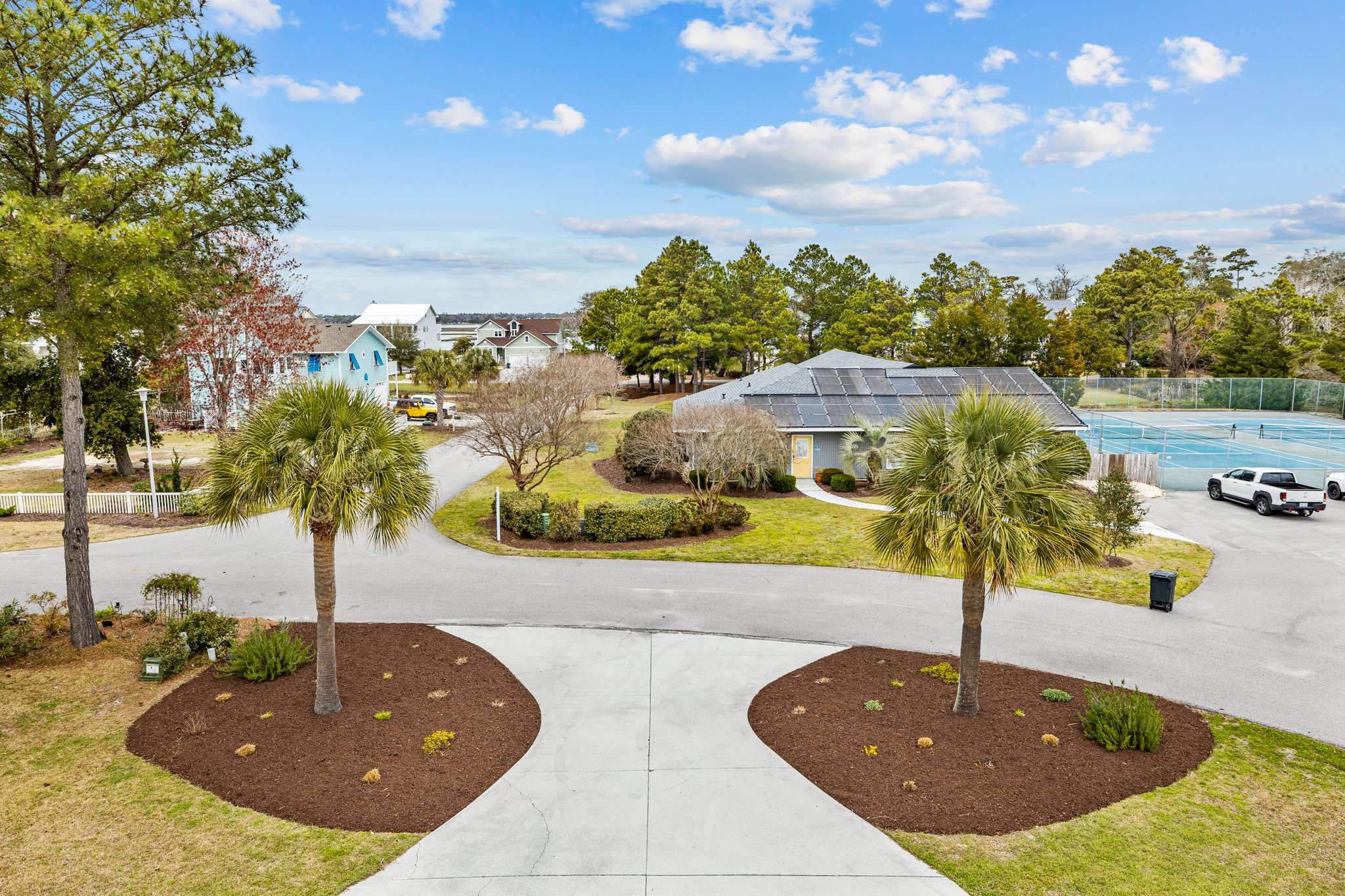 321 Cape Lookout Loop, Emerald Isle, NC 28594, USA Photo 13