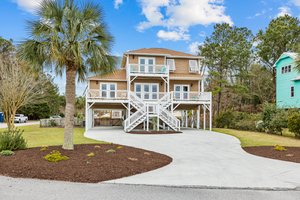 321 Cape Lookout Loop, Emerald Isle, NC 28594, USA Photo 1