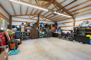  Photo 35