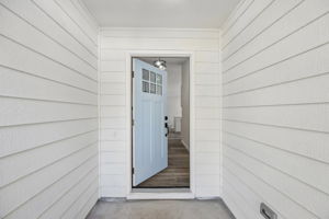 Front Entry Detail