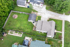  Photo 47