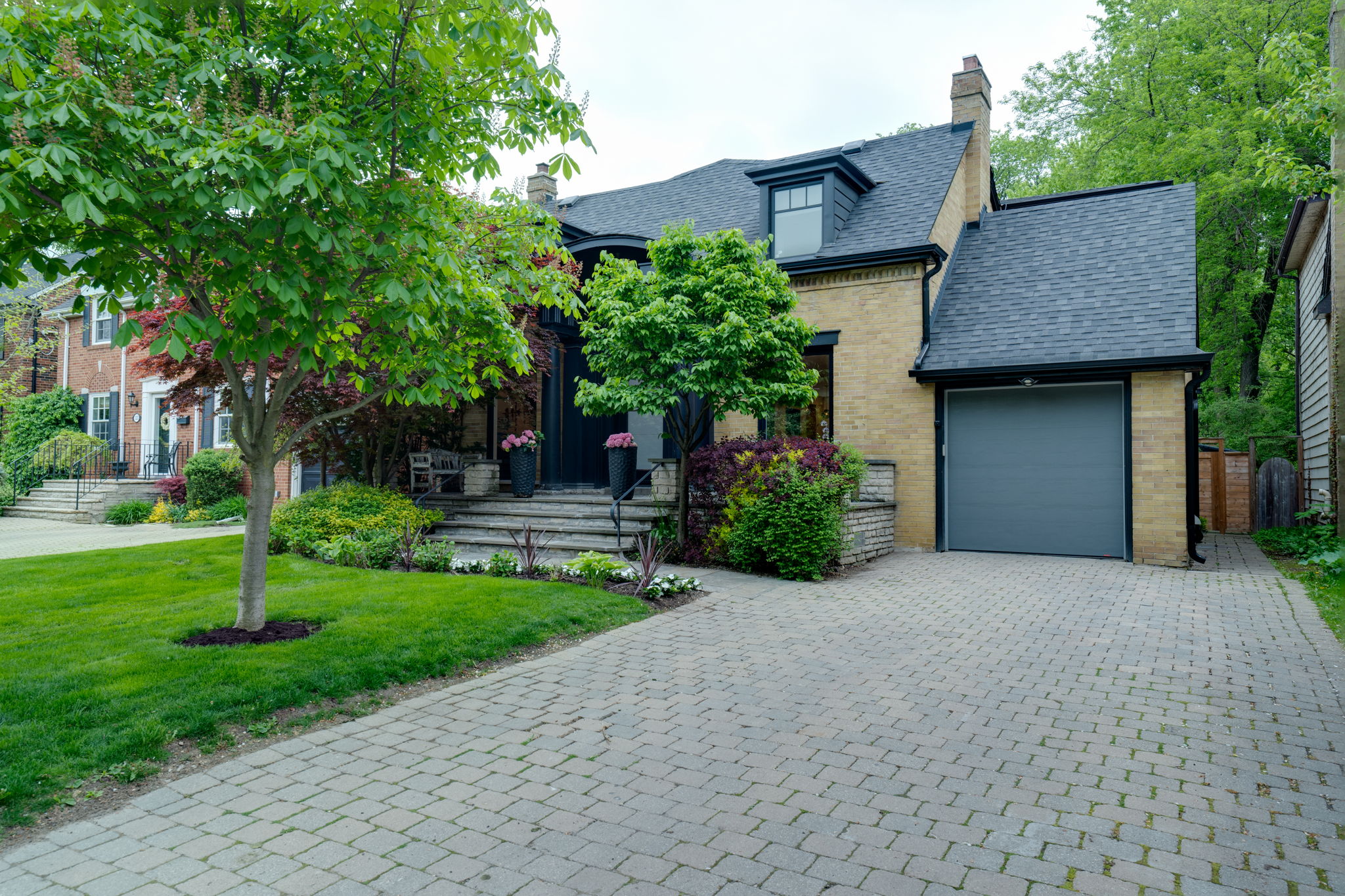 321 Ridley Blvd Toronto, ON M3H 1L2