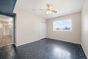 252A0976