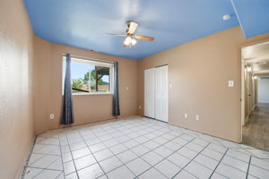 252A1021