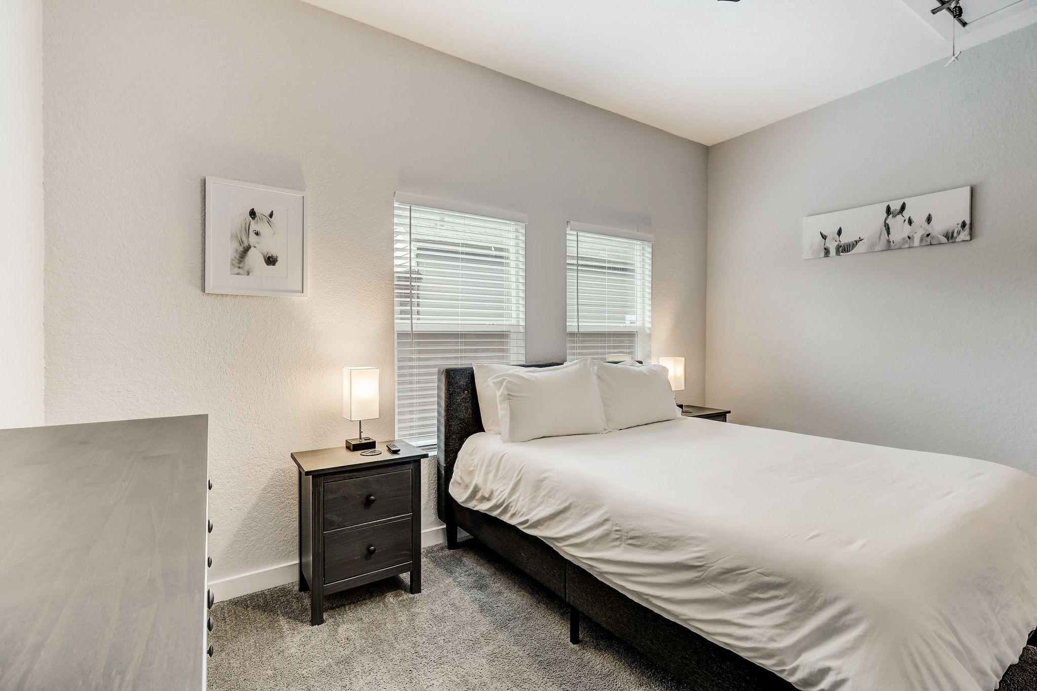 W Lubbock St-026