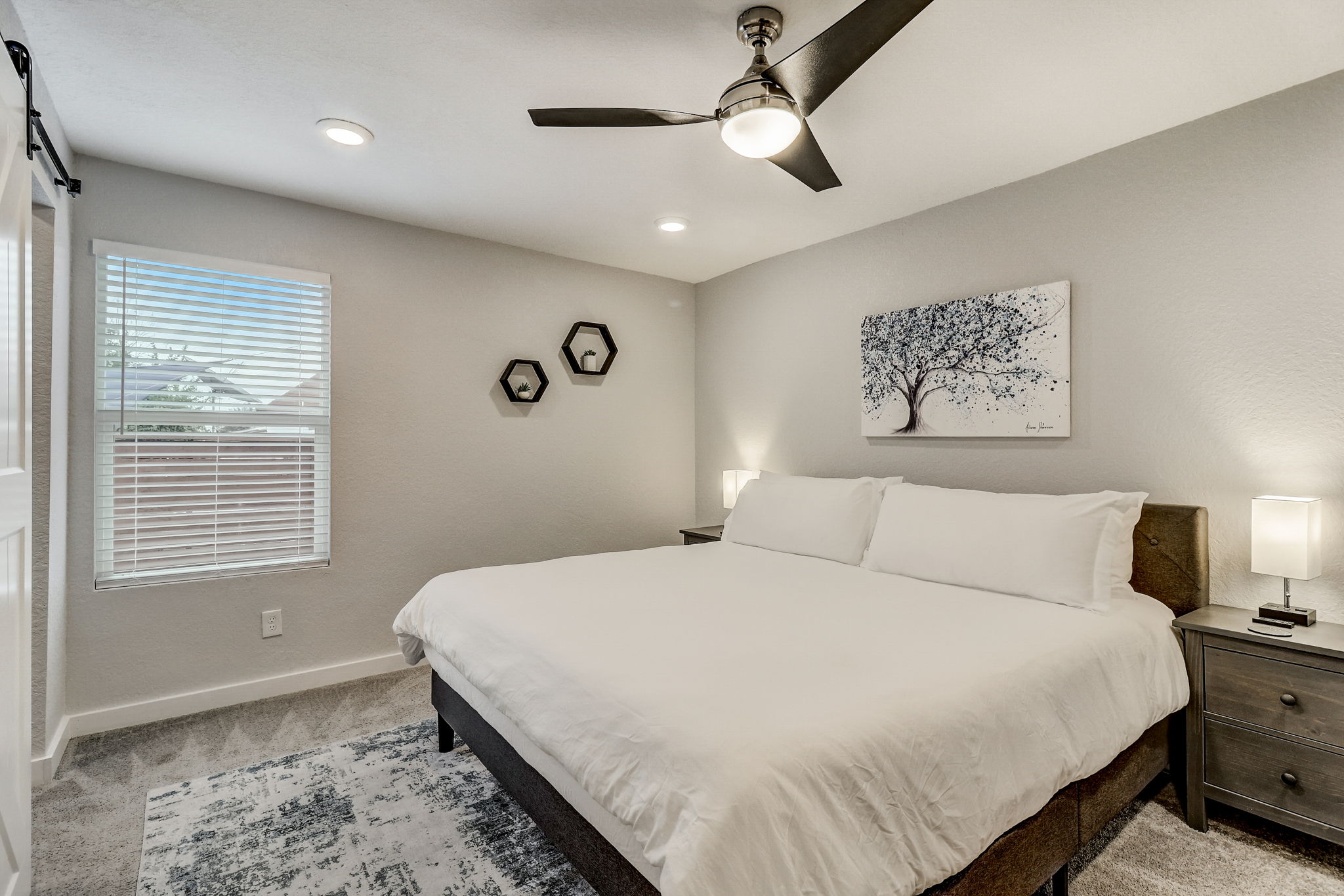 W Lubbock St-031