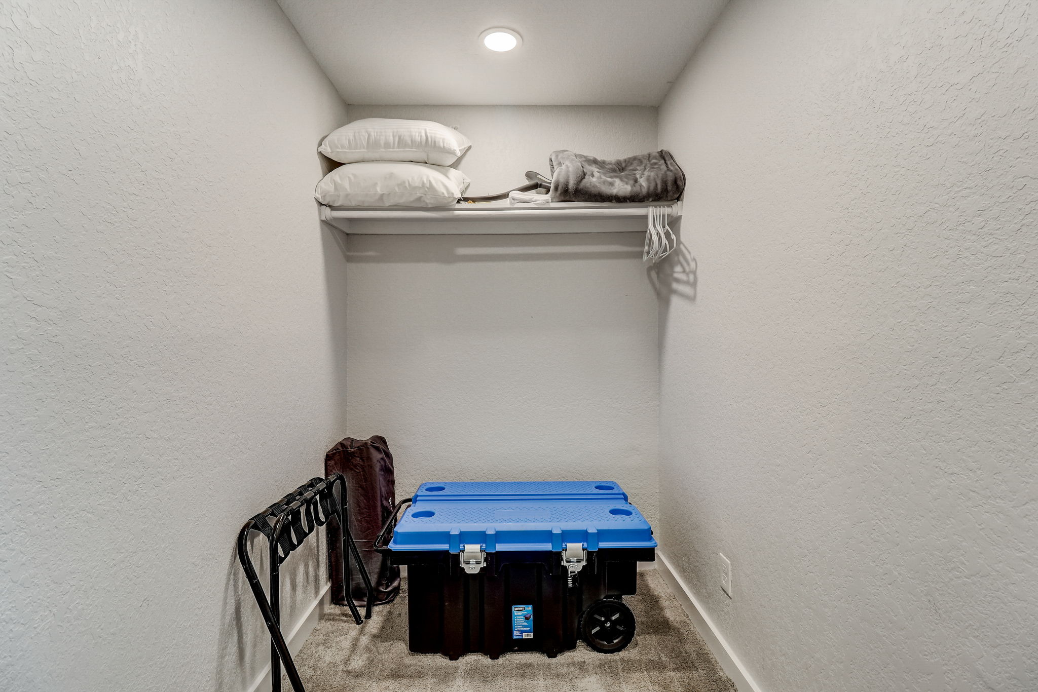 W Lubbock St-035